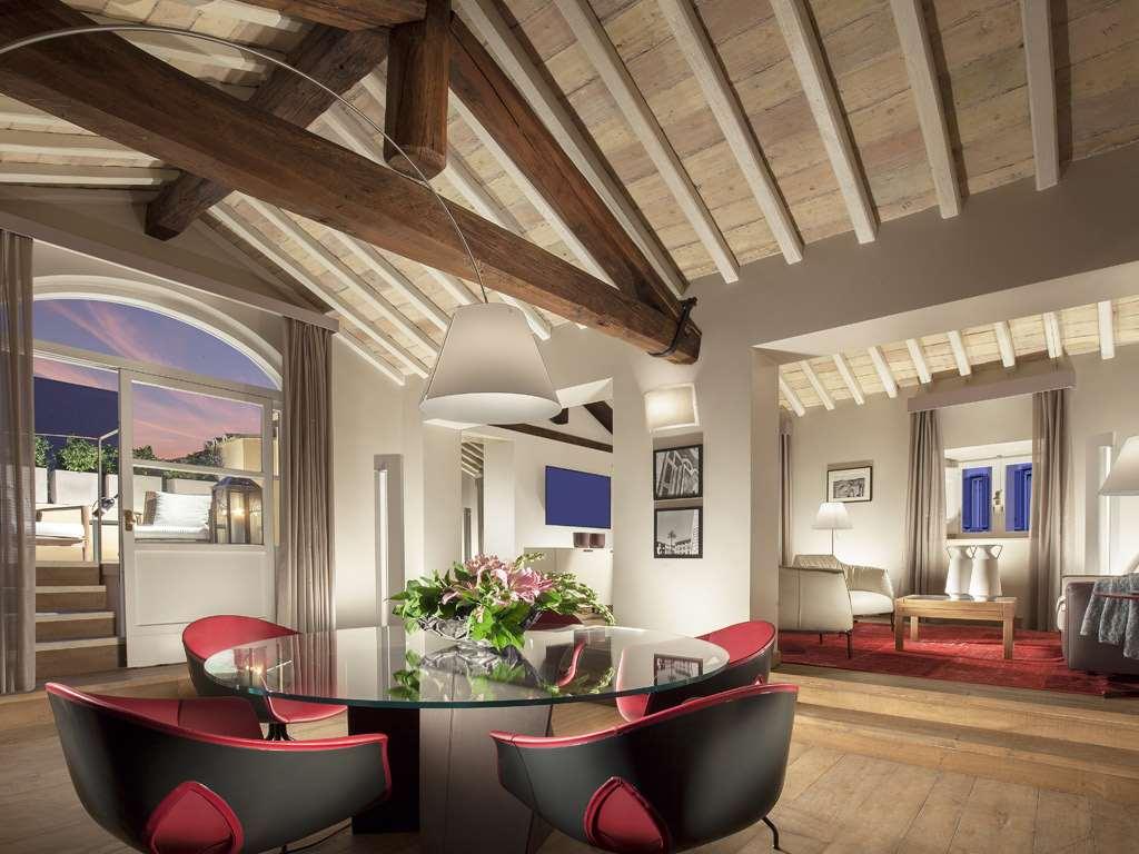 Palazzo Scanderbeg Рим Номер фото
